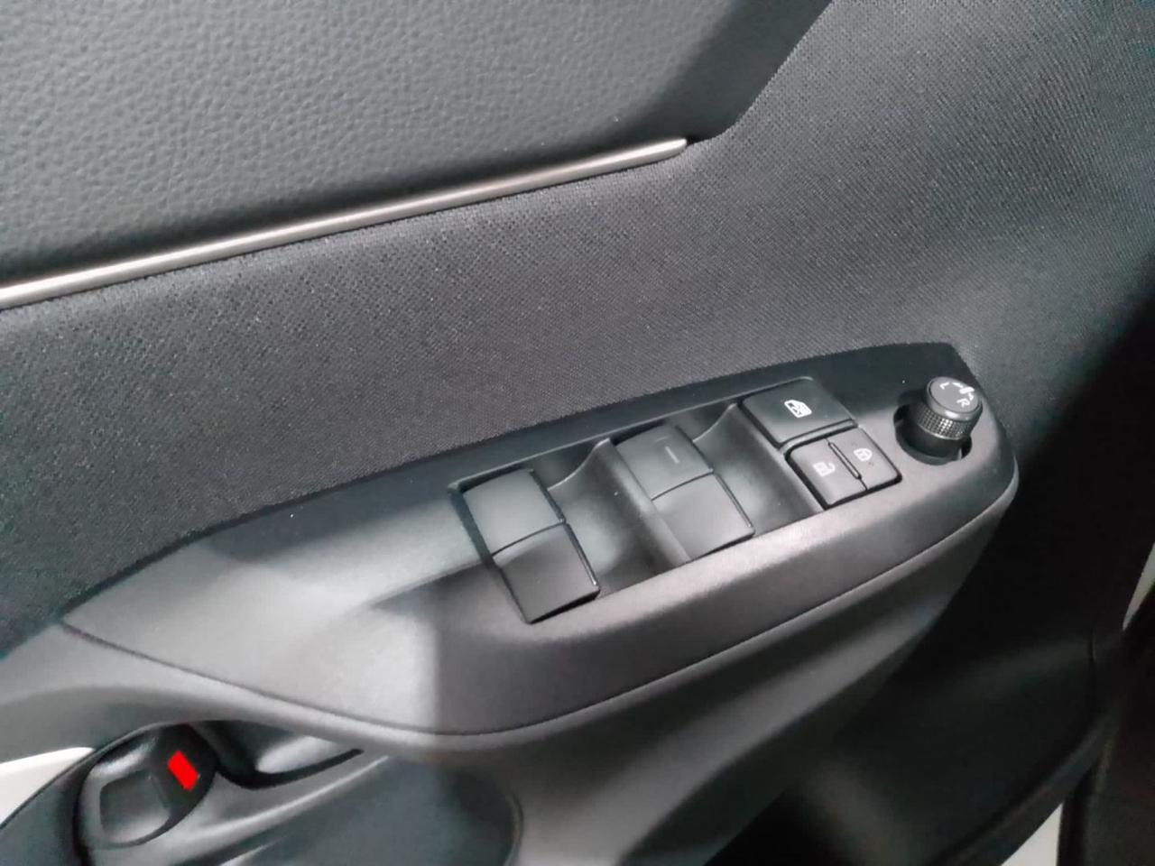 TOYOTA Yaris Cross 1.5 Hybrid 5p. E-CVT Confort Pack - 18