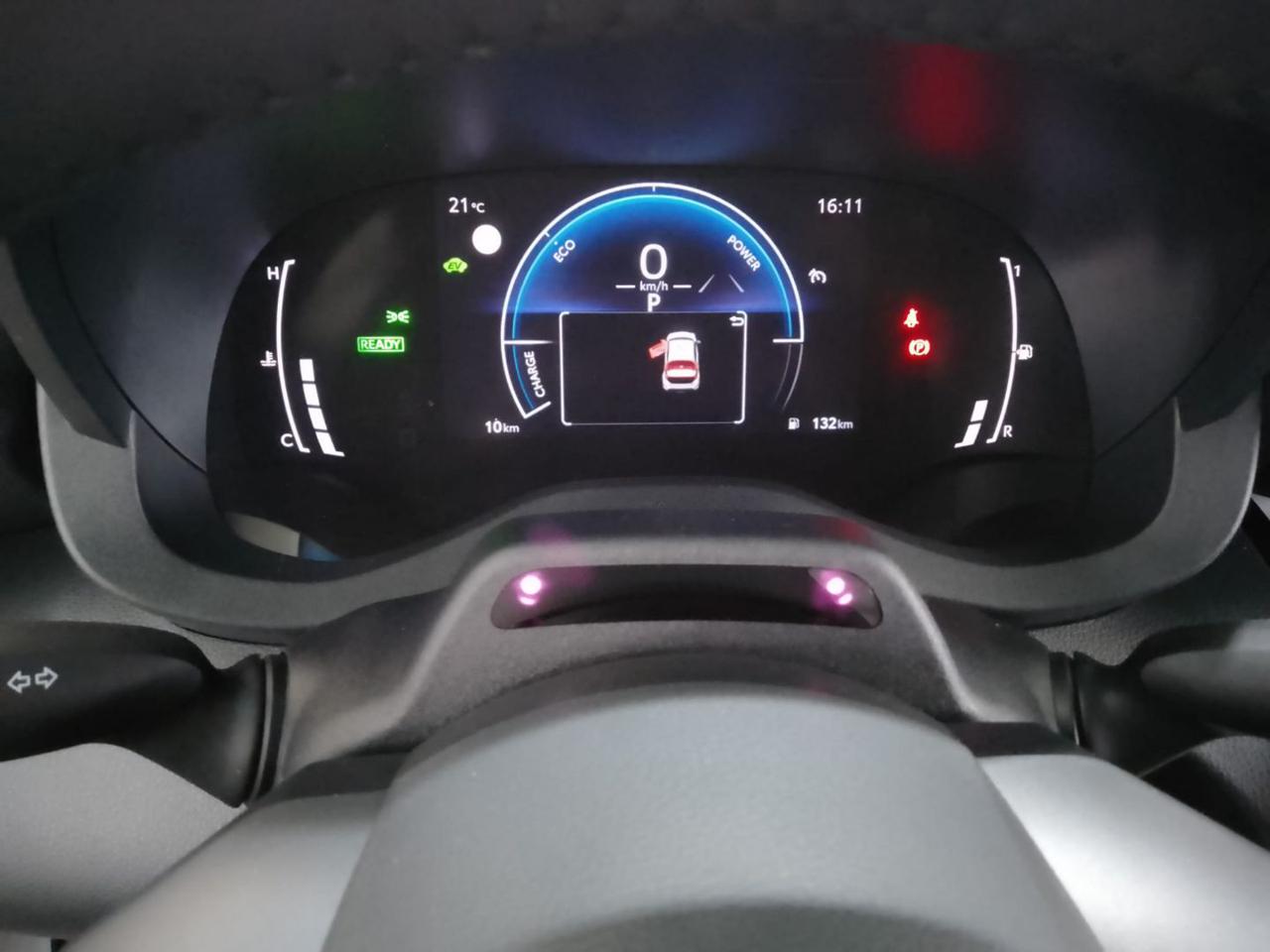 TOYOTA Yaris Cross 1.5 Hybrid 5p. E-CVT Confort Pack - 10