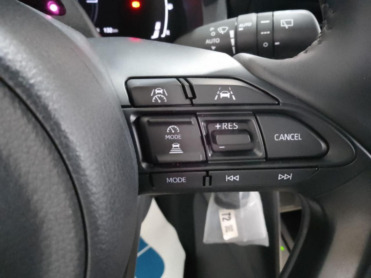 TOYOTA Yaris Cross 1.5 Hybrid 5p. E-CVT Confort Pack - 12