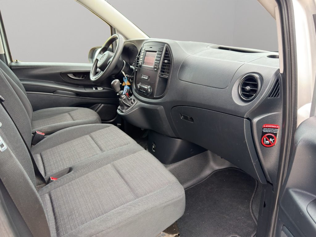 MERCEDES-BENZ Vito 114CDI LONG ALLESTITO - 9