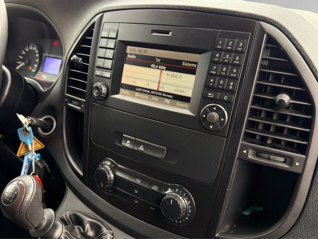 MERCEDES-BENZ Vito 114CDI LONG ALLESTITO - 11