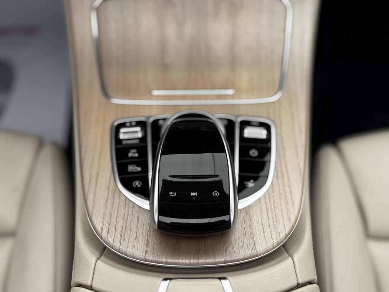 MERCEDES-BENZ E 220 d 4Matic Sport (Tetto/Navi/Retro/Pelle/Led) - 22