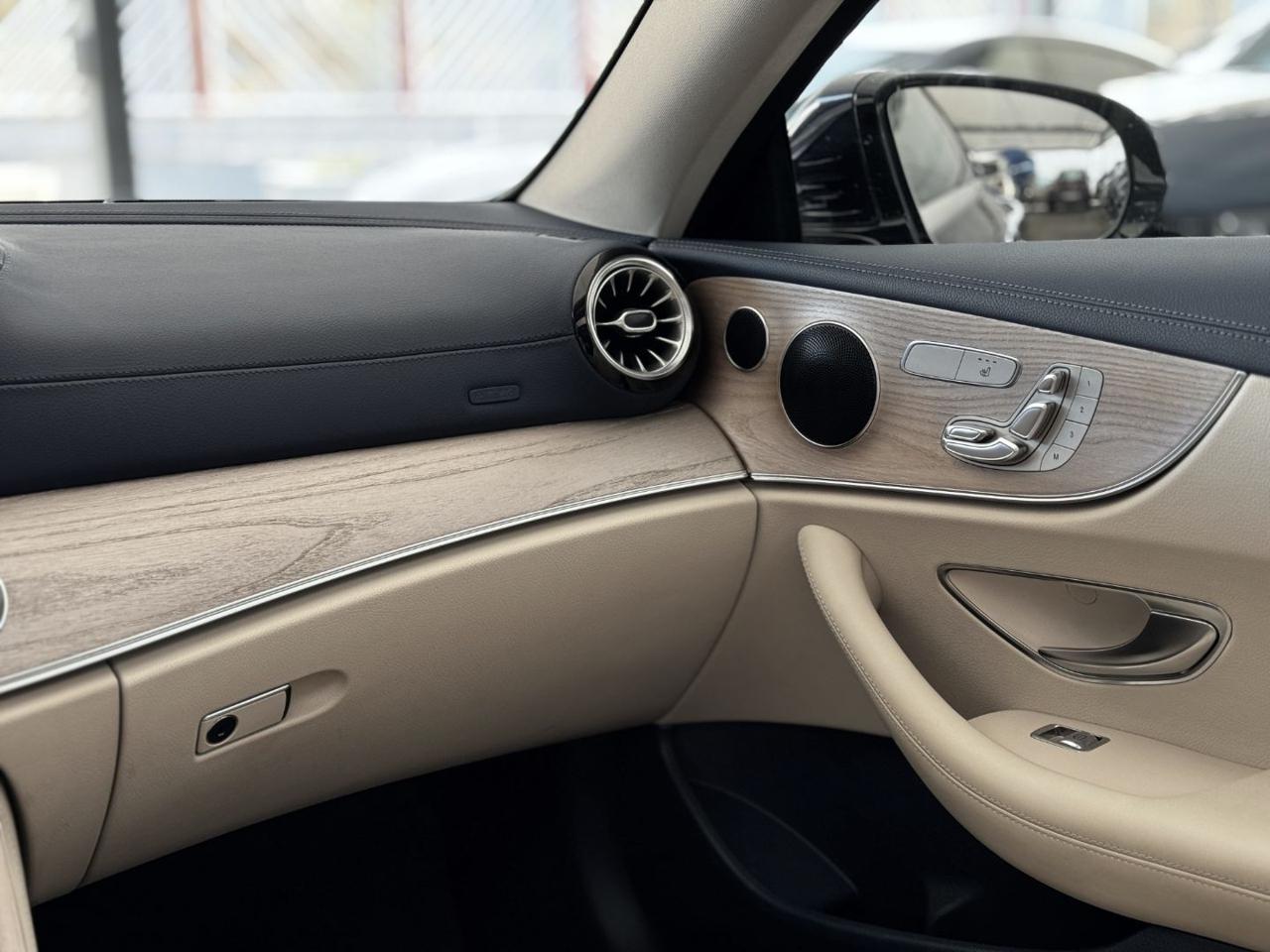 MERCEDES-BENZ E 220 d 4Matic Sport (Tetto/Navi/Retro/Pelle/Led) - 20