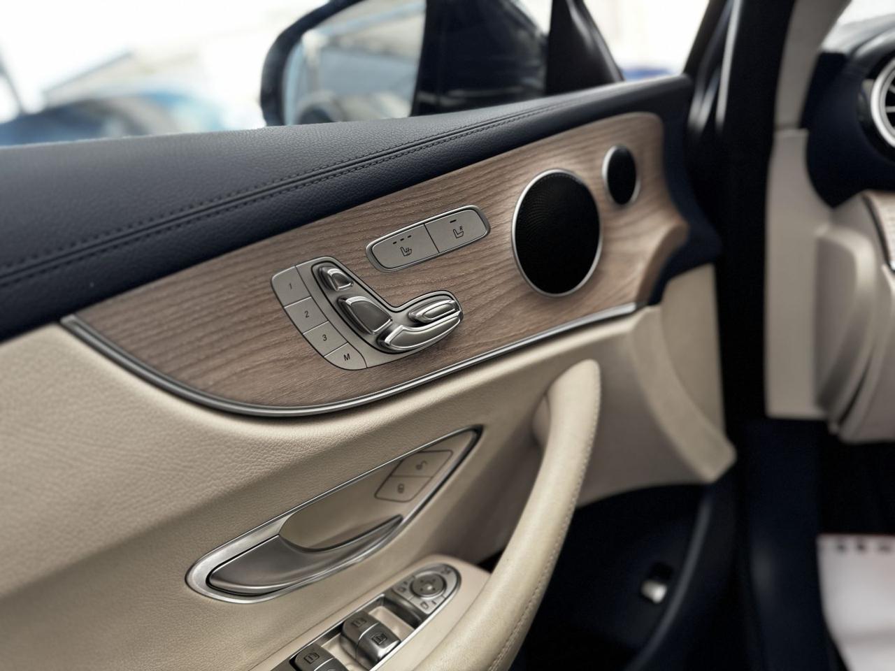 MERCEDES-BENZ E 220 d 4Matic Sport (Tetto/Navi/Retro/Pelle/Led) - 11