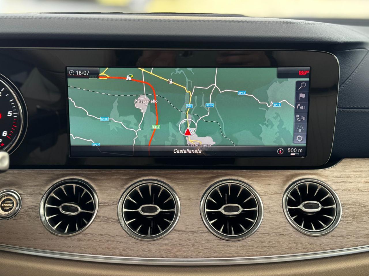 MERCEDES-BENZ E 220 d 4Matic Sport (Tetto/Navi/Retro/Pelle/Led) - 28