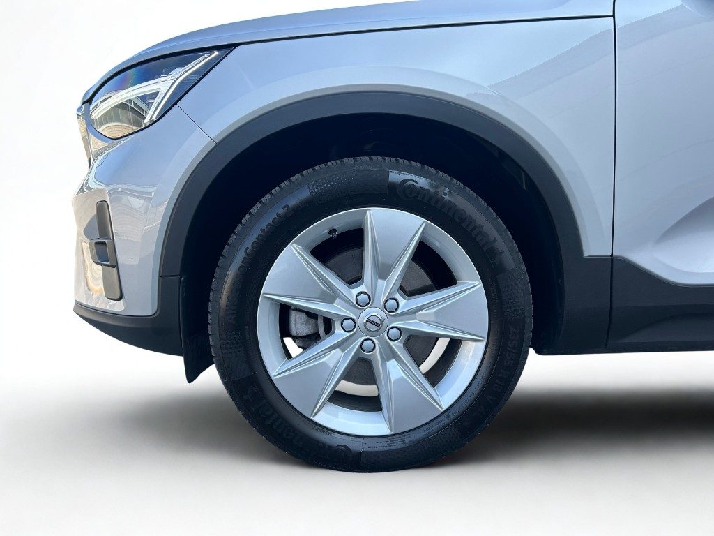 VOLVO XC40 B3 automatico Core - Grid Foto 9