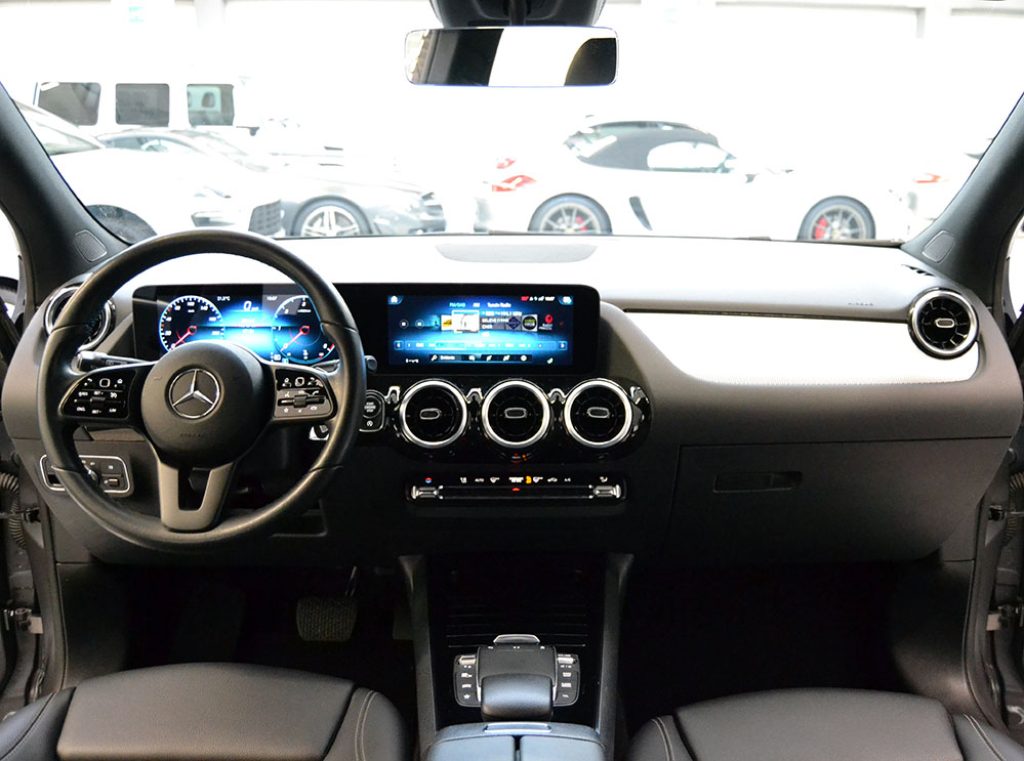 MERCEDES-BENZ GLA 180 d Automatic Executive Service M.B. ** - 5
