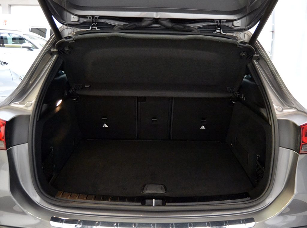 MERCEDES-BENZ GLA 180 d Automatic Executive Service M.B. ** - 14