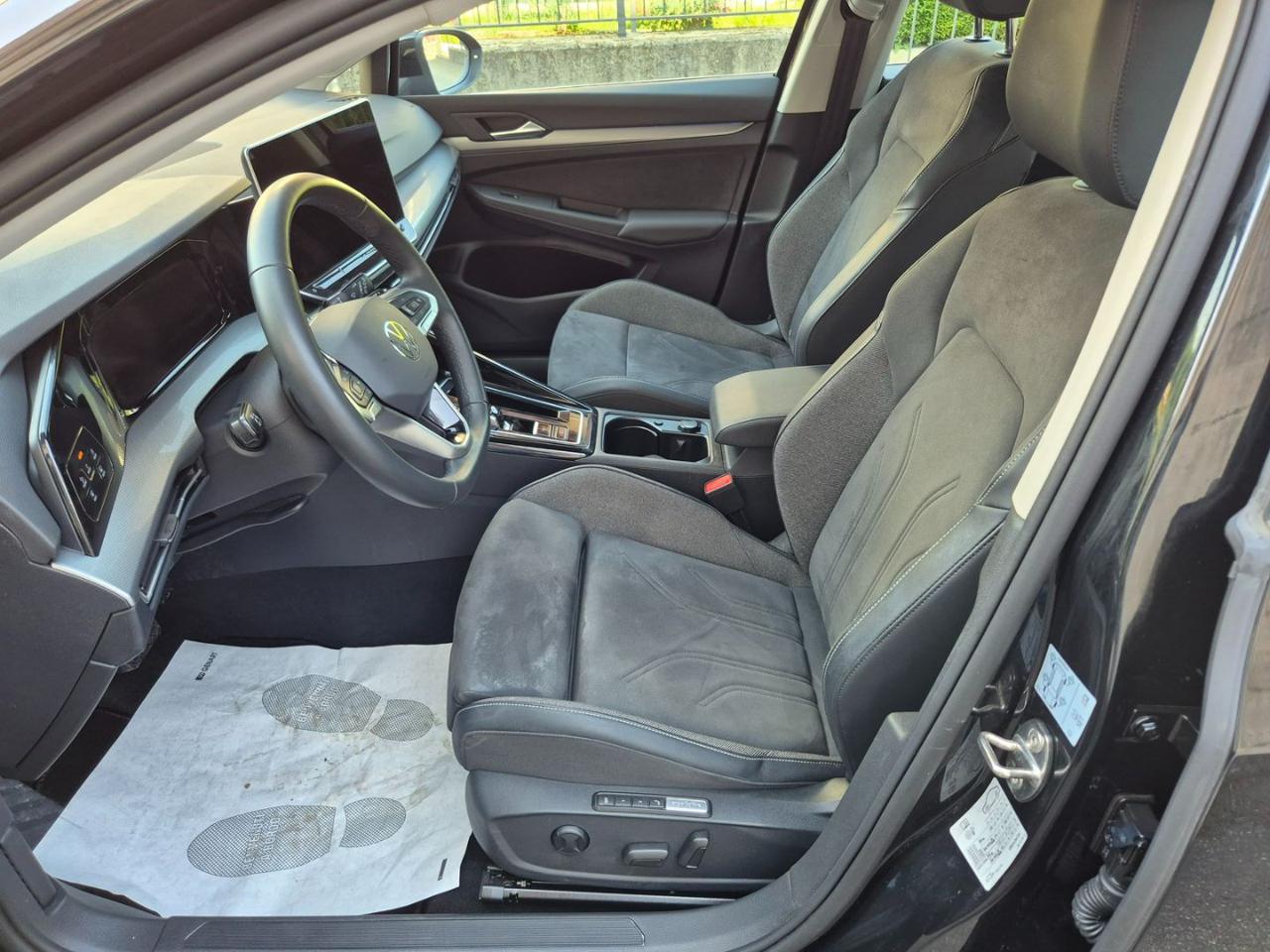 VOLKSWAGEN Golf 2.0 TDI 150 CV DSG SCR Style - 9