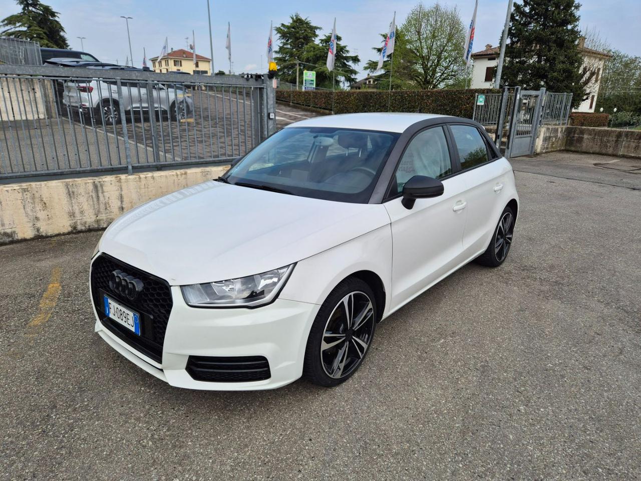 AUDI A1 SPB 1.4 TDI ultra - 2