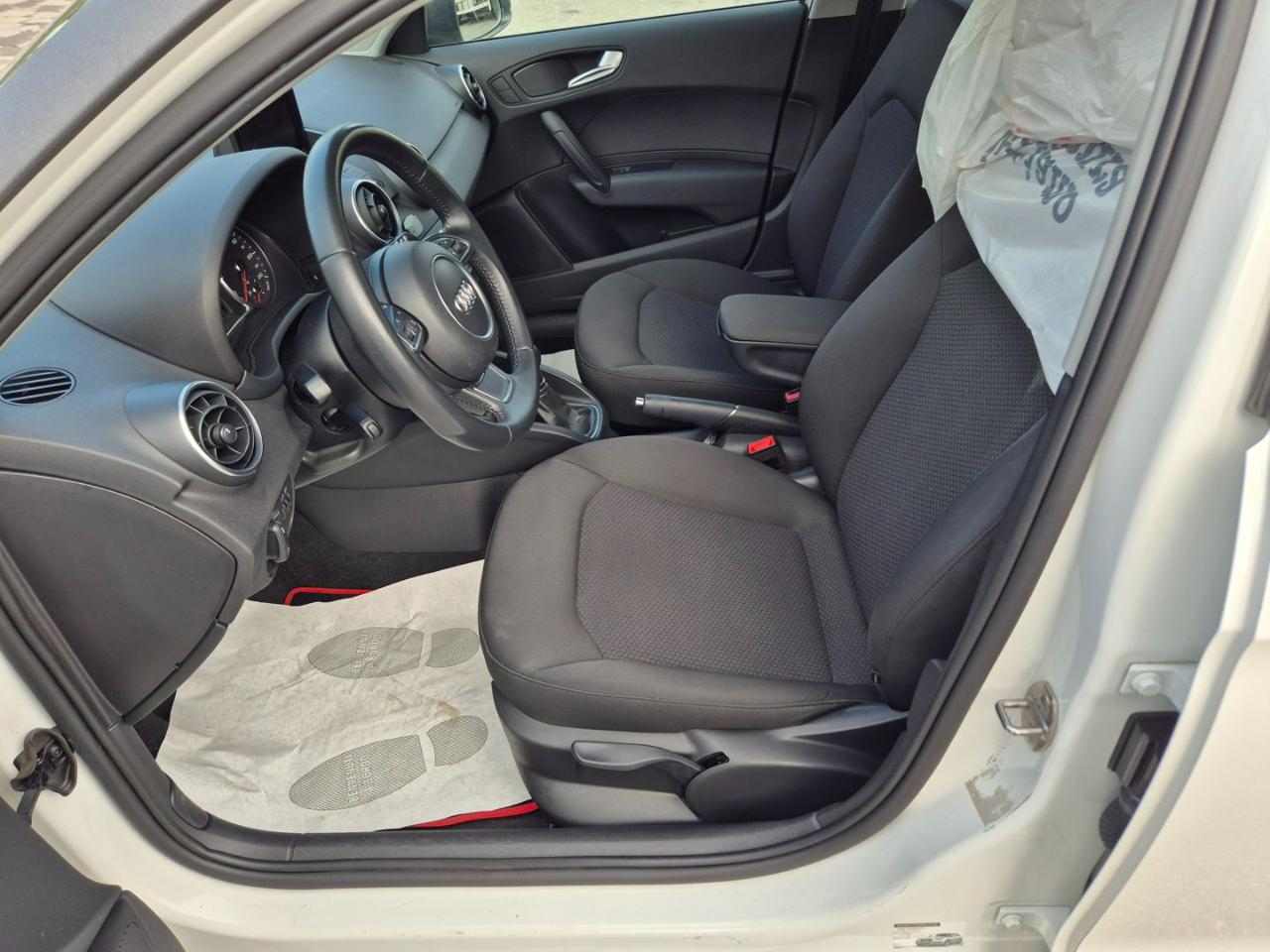 AUDI A1 SPB 1.4 TDI ultra - 10