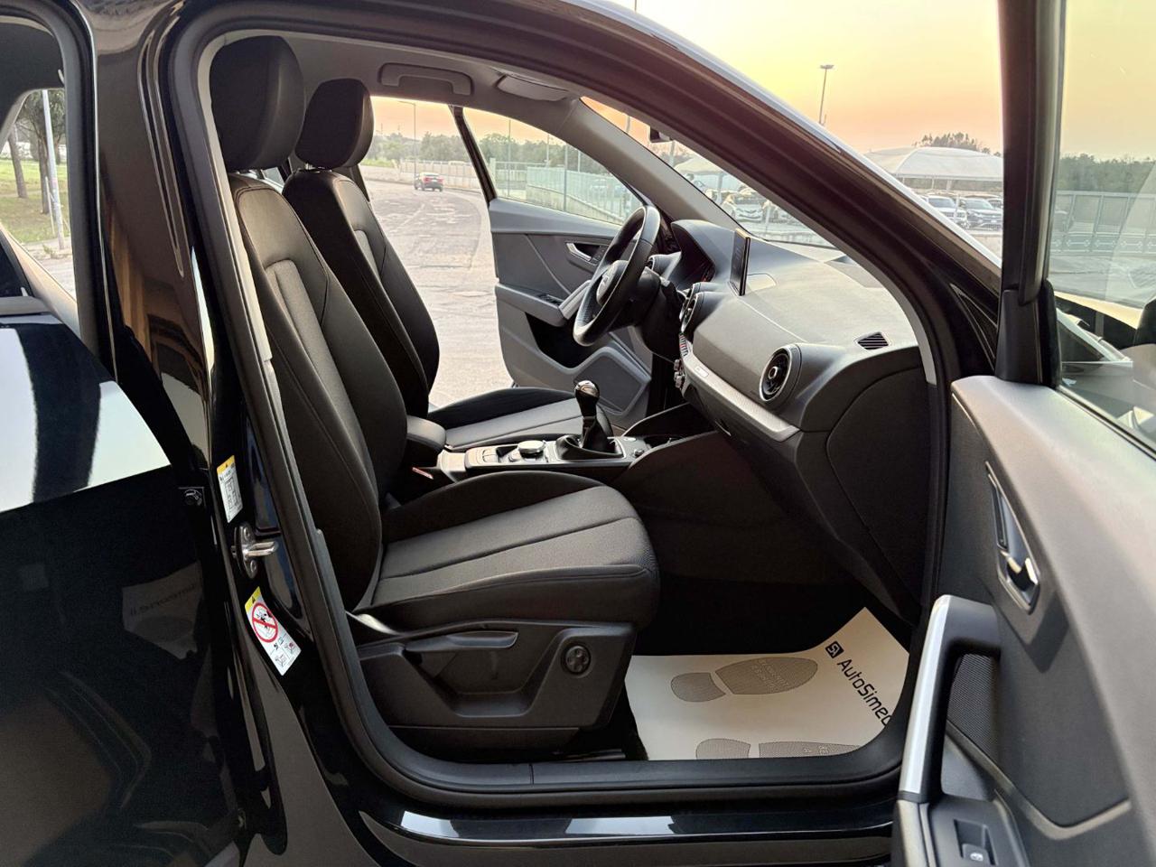 AUDI Q2 30 TDI Business CERCHI DA18 - 9