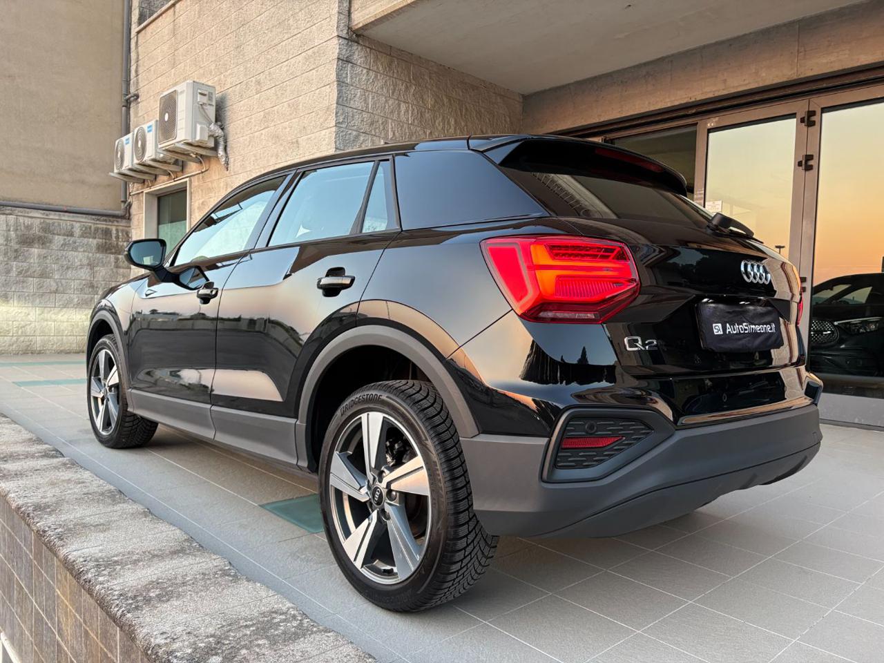 AUDI Q2 30 TDI Business CERCHI DA18 - 7
