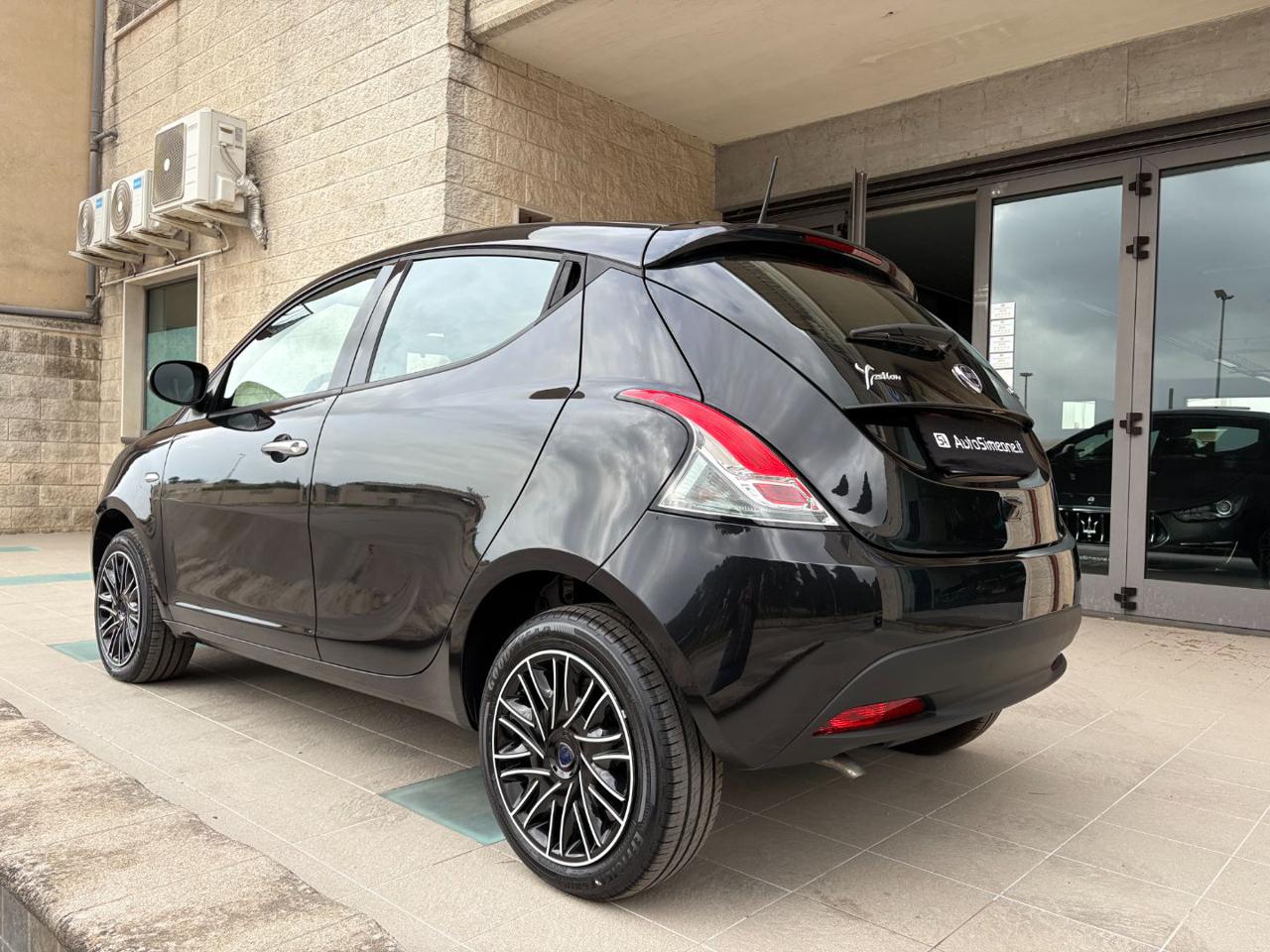LANCIA Ypsilon 1.0 FireFly 5 porte S&S Hybrid Gold 5 posti. - 7
