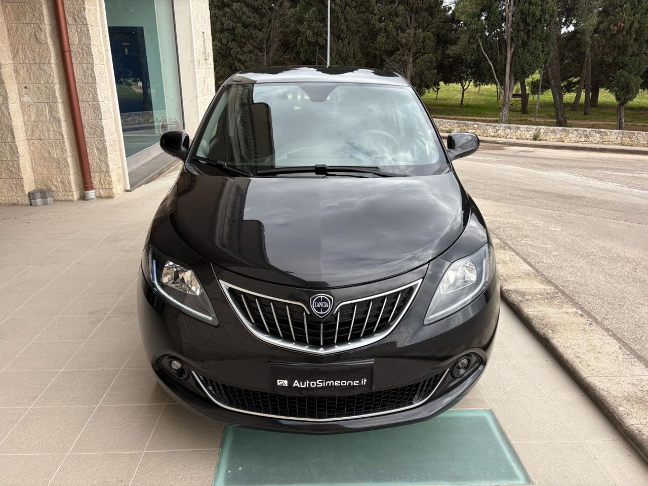 LANCIA Ypsilon 1.0 FireFly 5 porte S&S Hybrid Gold 5 posti. - 2