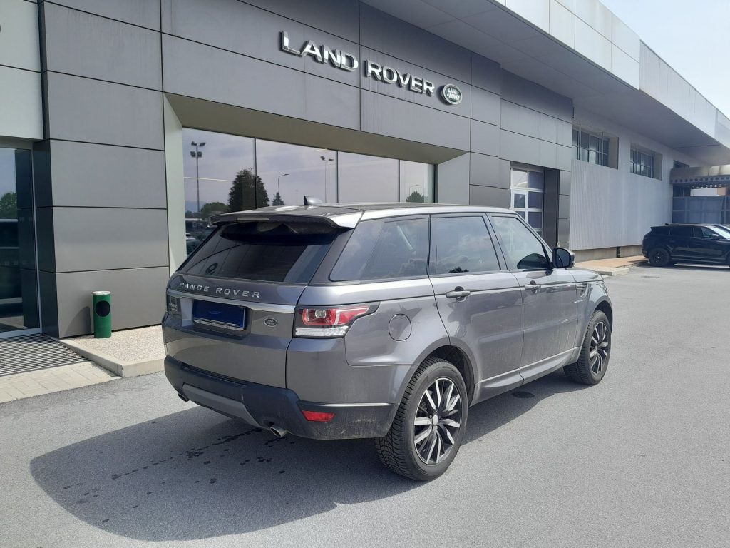 LAND ROVER Range Rover Sport 3.0 TDV6 HSE - 8