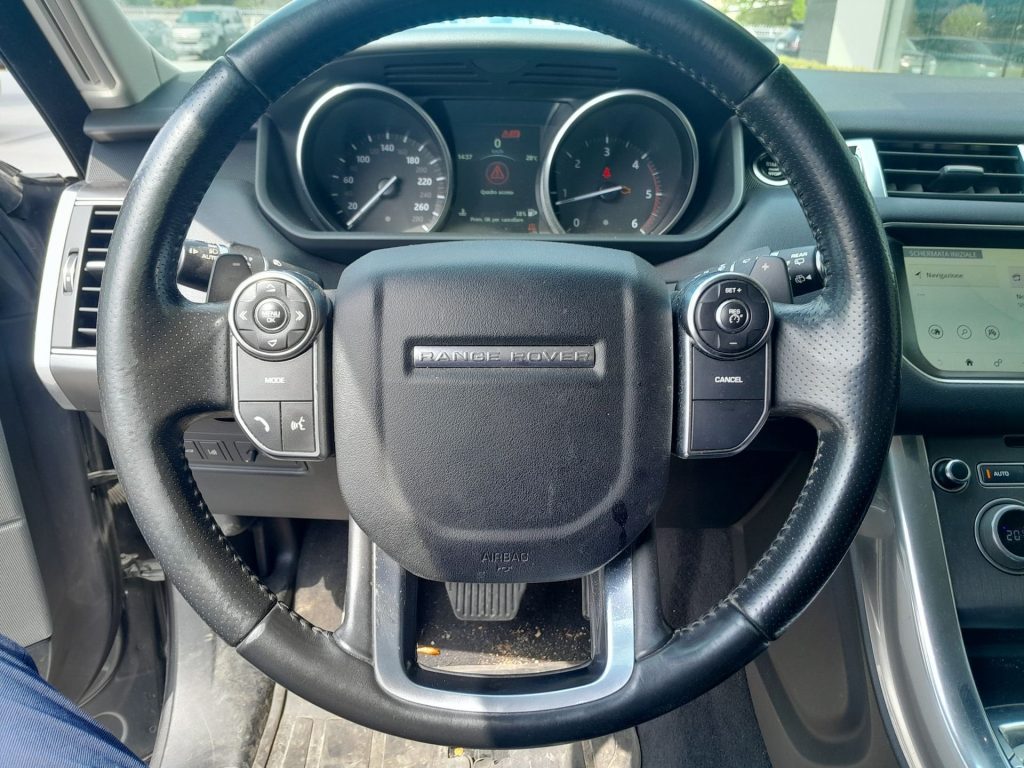 LAND ROVER Range Rover Sport 3.0 TDV6 HSE - 11