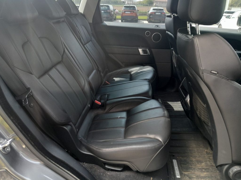 LAND ROVER Range Rover Sport 3.0 TDV6 HSE - 19