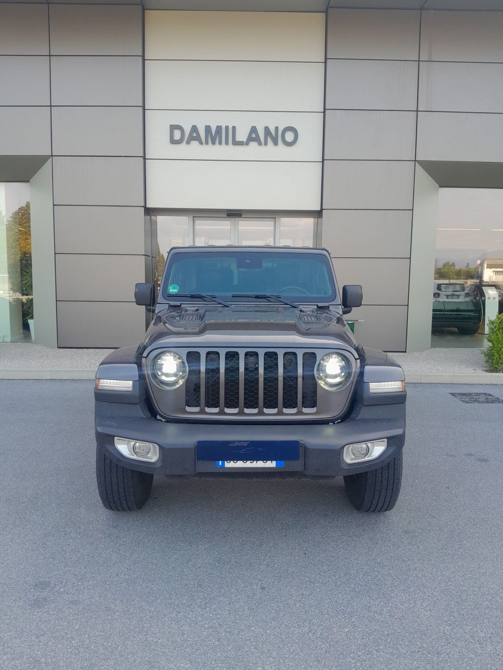 JEEP Wrangler 2.0T Sahara Auto 4WD - 2