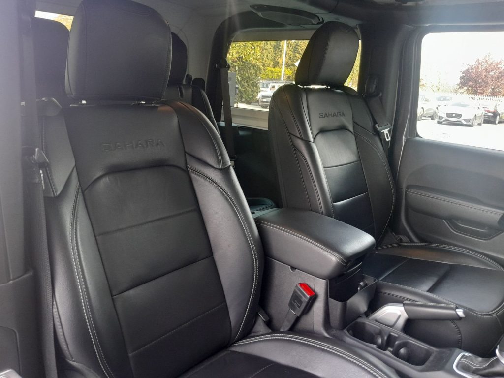 JEEP Wrangler 2.0T Sahara Auto 4WD - 11