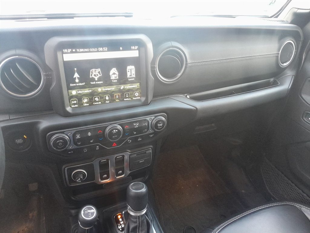 JEEP Wrangler 2.0T Sahara Auto 4WD - 15