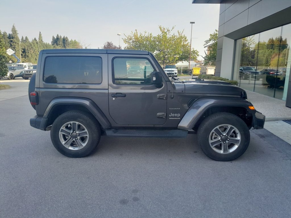 JEEP Wrangler 2.0T Sahara Auto 4WD - 24