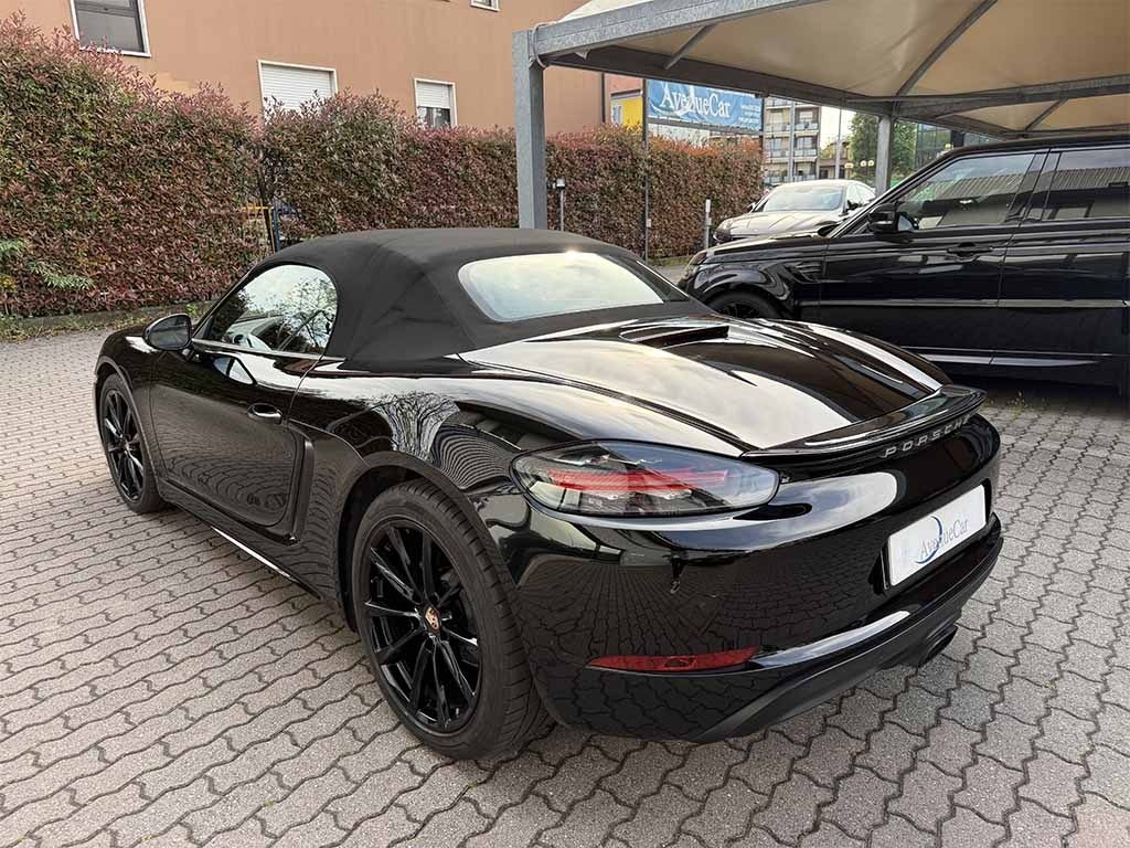 PORSCHE 718 Spyder BOXSTER 2.0 pdk 300 CV - 12