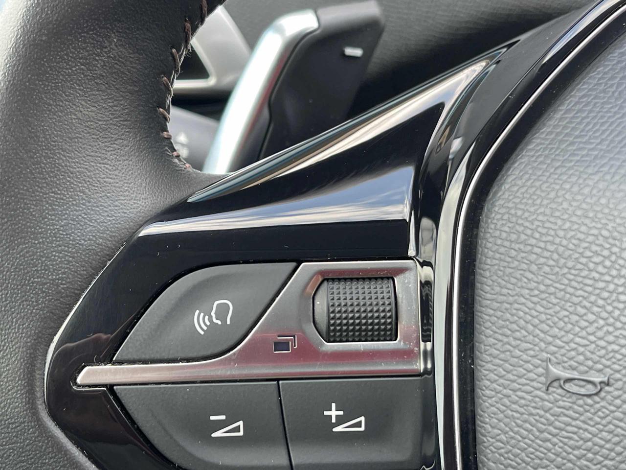 PEUGEOT 3008 BlueHDi 130 S&S EAT8 Allure Pack E6D - 5