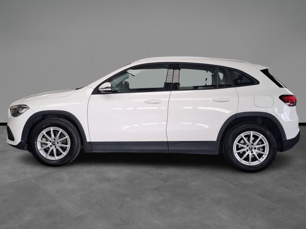 MERCEDES-BENZ GLA 200 d Automatic Business - 2