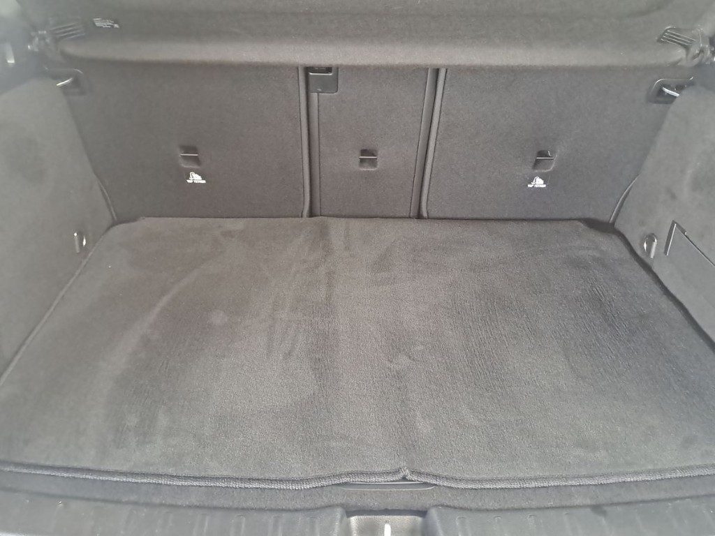 MERCEDES-BENZ GLA 200 d Automatic Business - 12