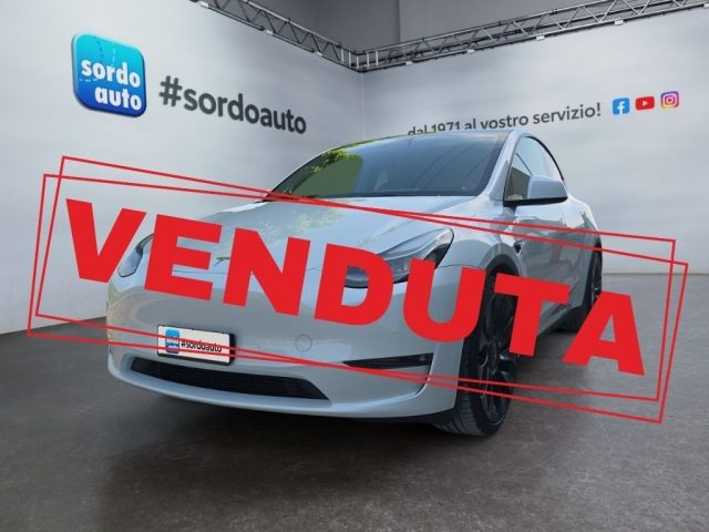 TESLA Model Y Bianco perlato