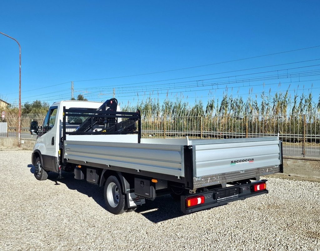 IVECO DAILY  35C18 E6 NUOVO GRU 12m + CASSONE - 17