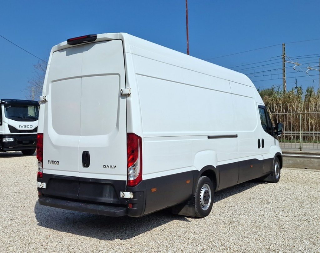IVECO DAILY  35S16 P E6 FURGONE PASSO LUNGO TETTO H3 - 23