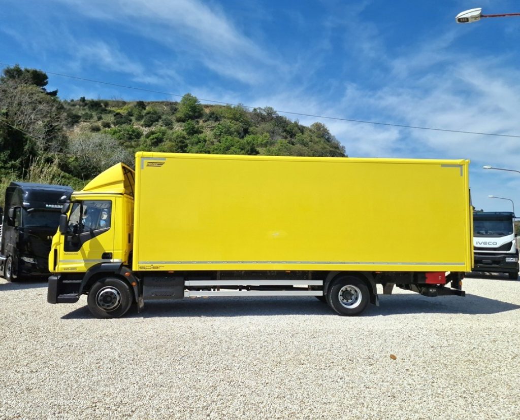 IVECO EUROCARGO 140E25 P EURO 6 FURGONE 7,40 + SPONDA - 24