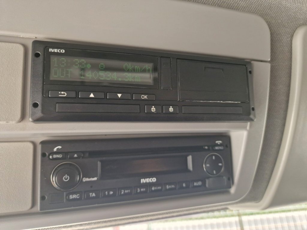 IVECO EUROCARGO 140E25 P EURO 6 FURGONE 7,40 + SPONDA - 11