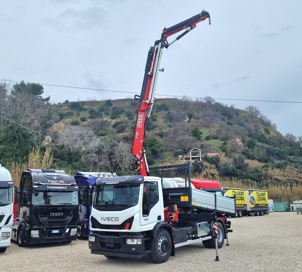 IVECO EUROCARGO 180E32 K NUOVO GRU da 23 m + RIBALTABILE - 15