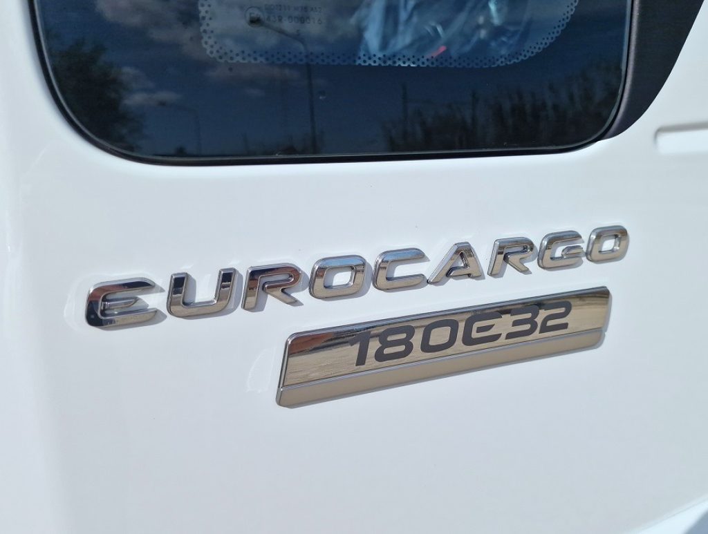 IVECO EUROCARGO 180E32 P EURO 6 NUOVO PNEUMATICO - 6