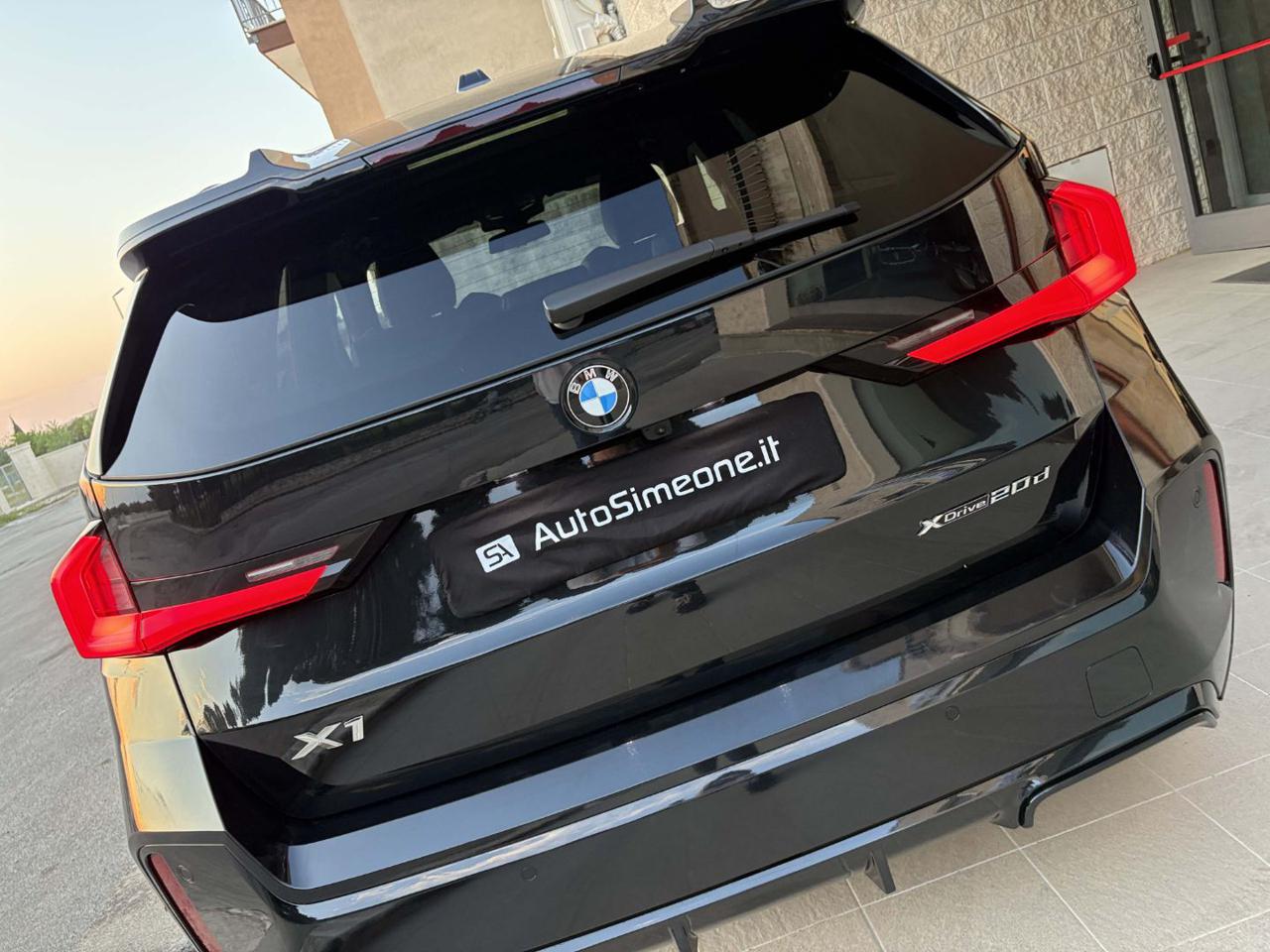 BMW X1 xDrive 20d Msport Pro TOTAL BLACK. - 48