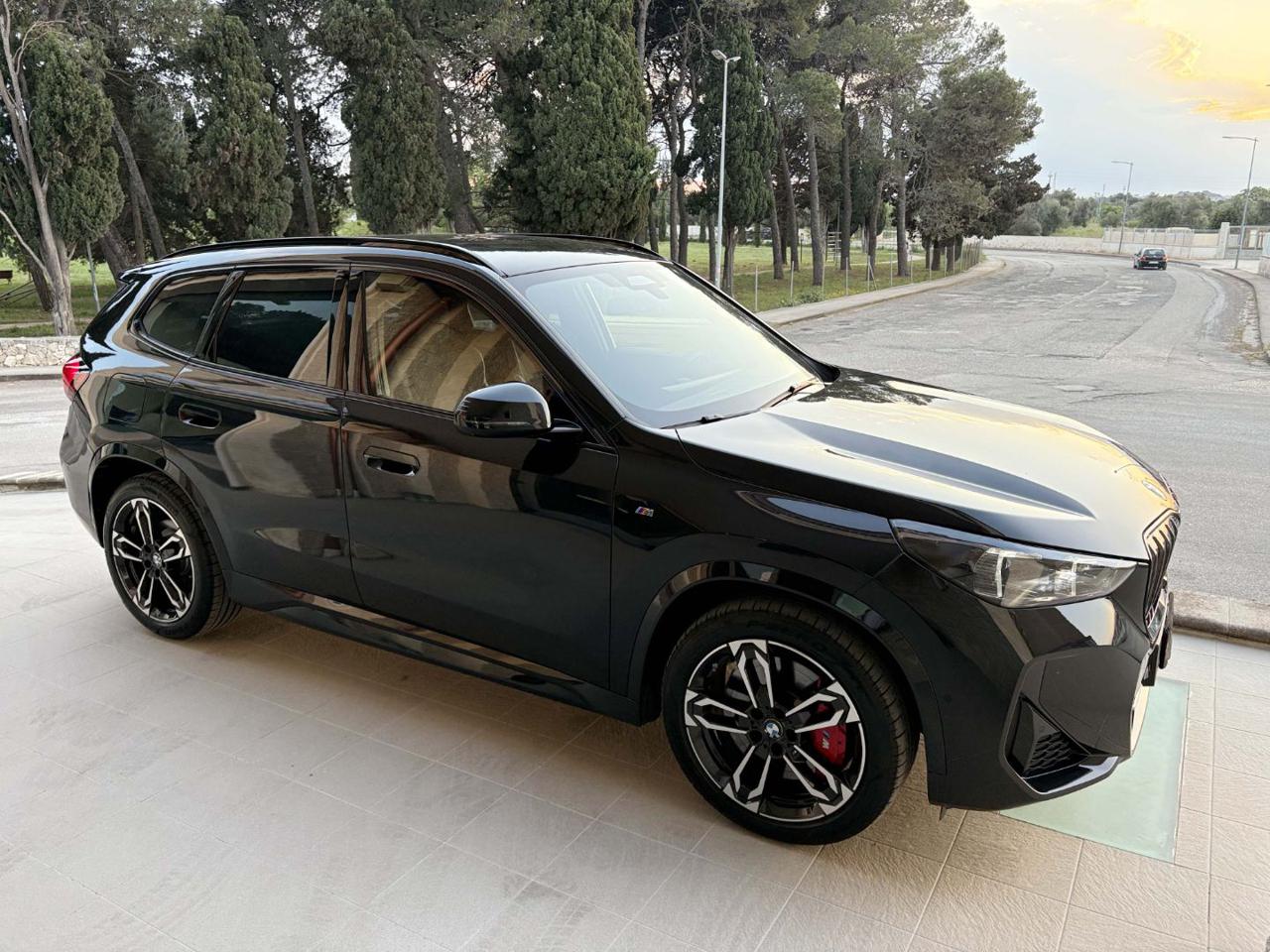 BMW X1 xDrive 20d Msport Pro TOTAL BLACK. - 3