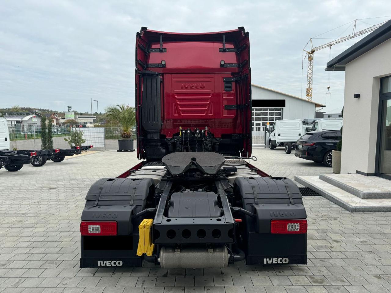 IVECO S-WAY FP LOW DECK - 7