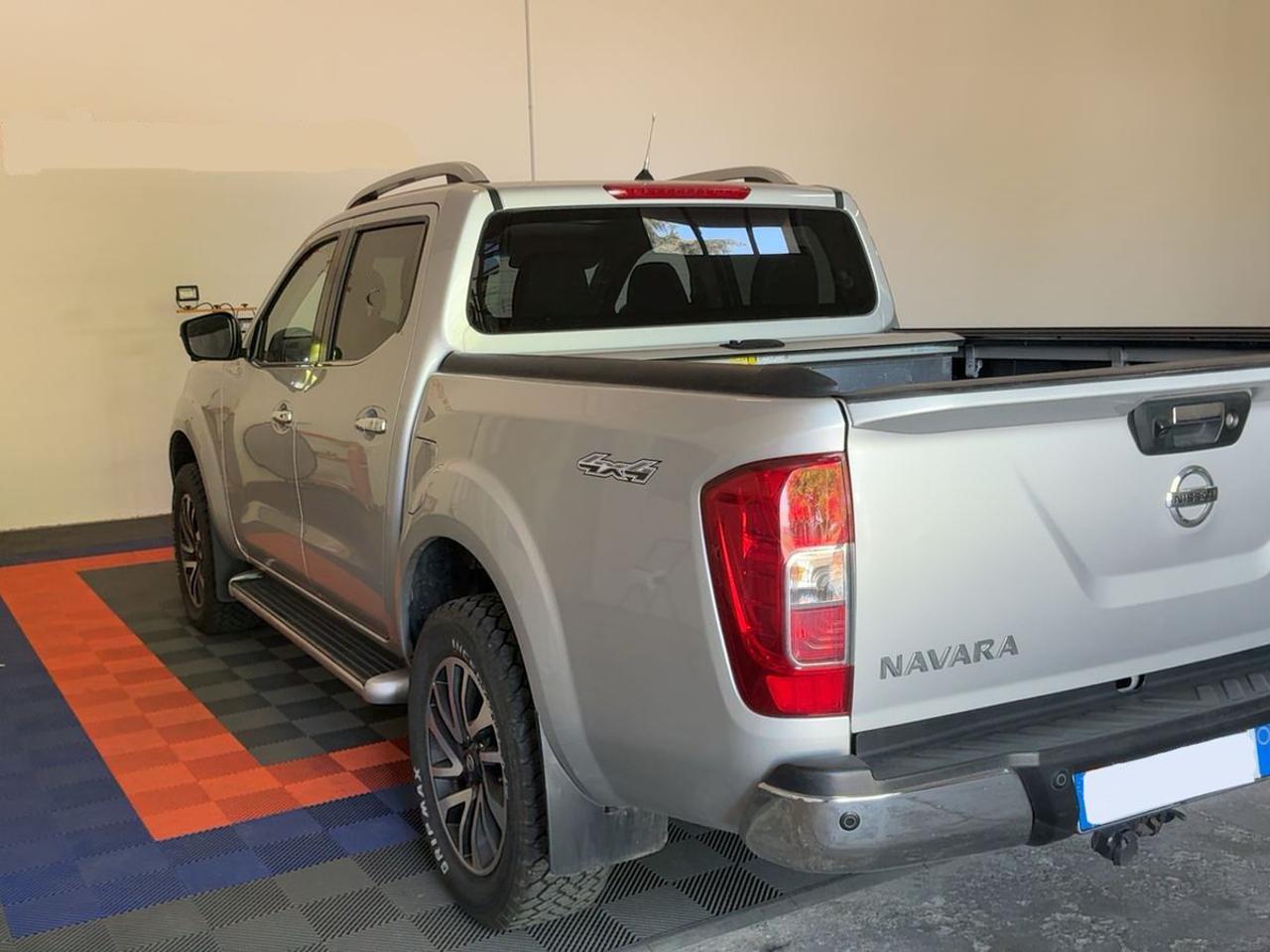 NISSAN Navara 2.5 dCi 190 CV 4WD Double Cab LE CAMBIO AUTOMATICO - 9