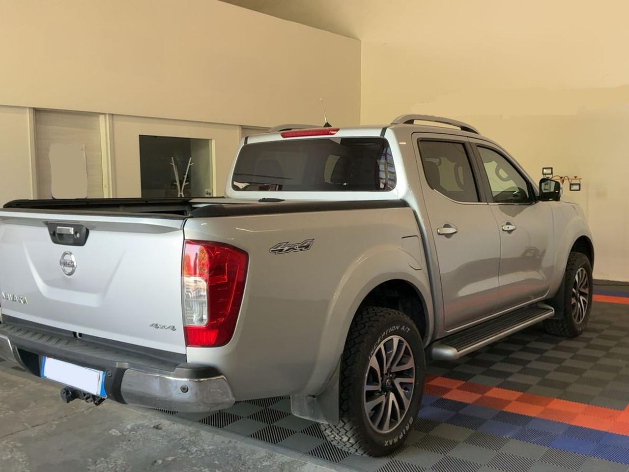 NISSAN Navara 2.5 dCi 190 CV 4WD Double Cab LE CAMBIO AUTOMATICO - 7