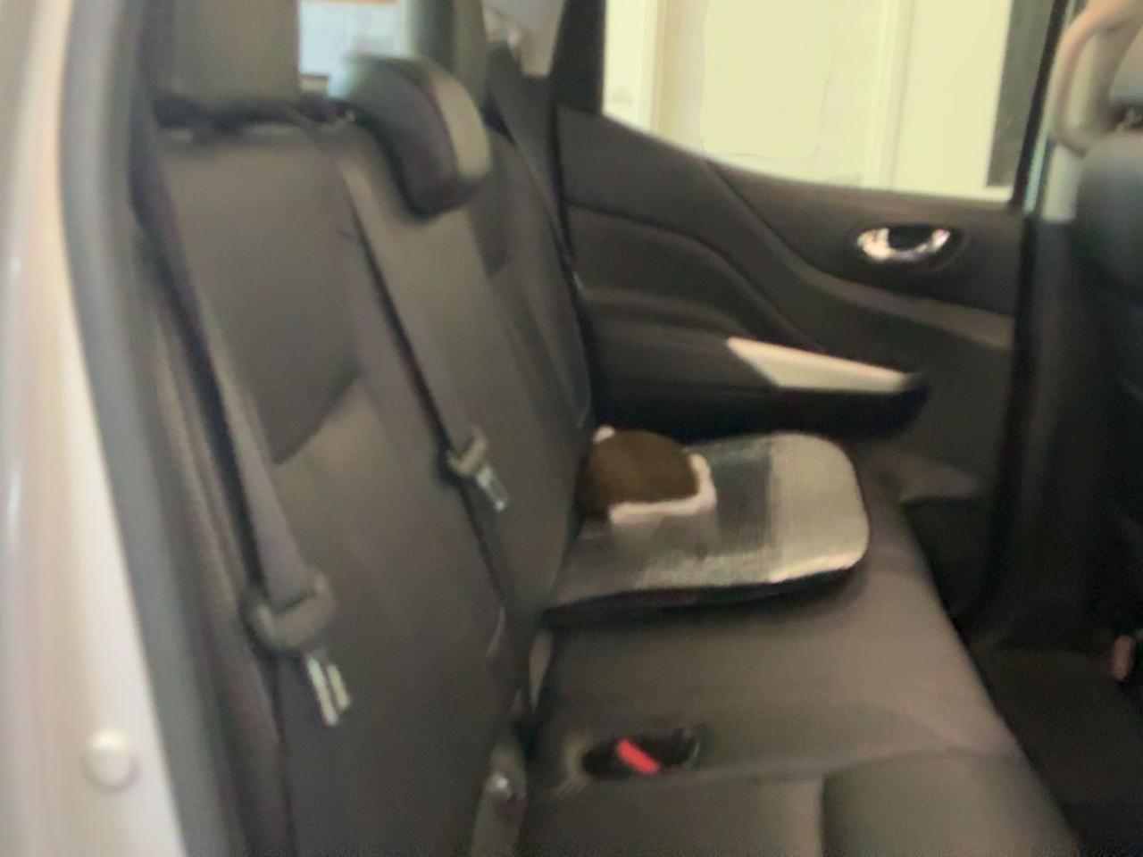 NISSAN Navara 2.5 dCi 190 CV 4WD Double Cab LE CAMBIO AUTOMATICO - 21