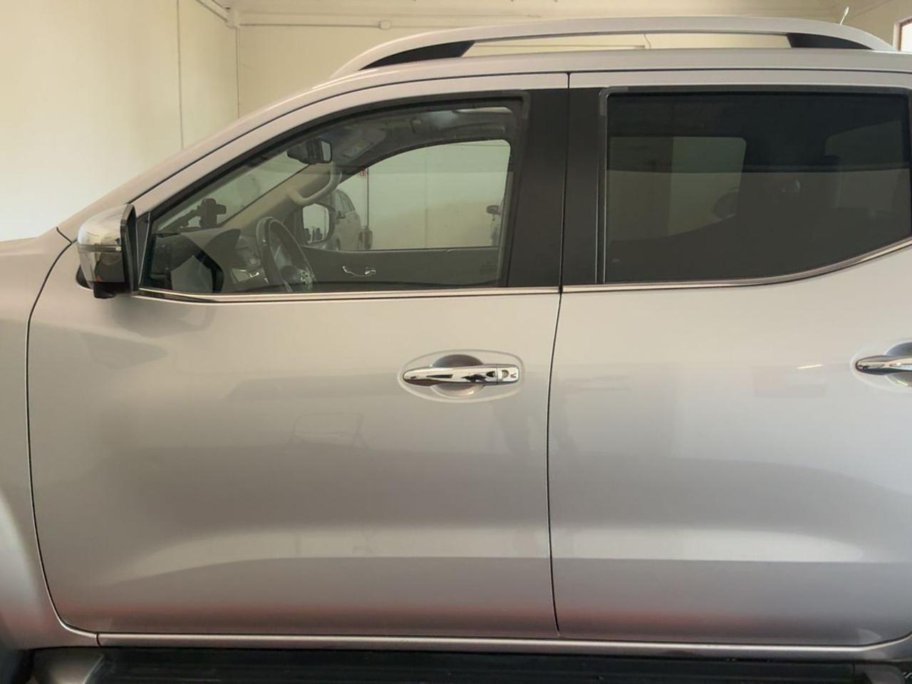 NISSAN Navara 2.5 dCi 190 CV 4WD Double Cab LE CAMBIO AUTOMATICO - 6