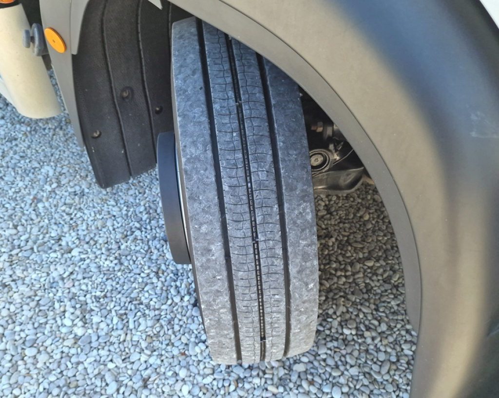 IVECO EUROCARGO 120E22 P EU6 CENTINA 7,30 + SPONDA - 16