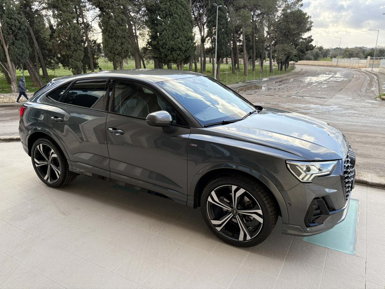 AUDI Q3 SPB Sportback 35 2.0 TDI S tronic S line plus - 3