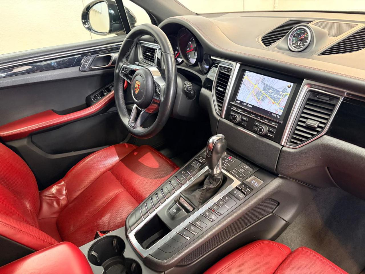 Macan 18