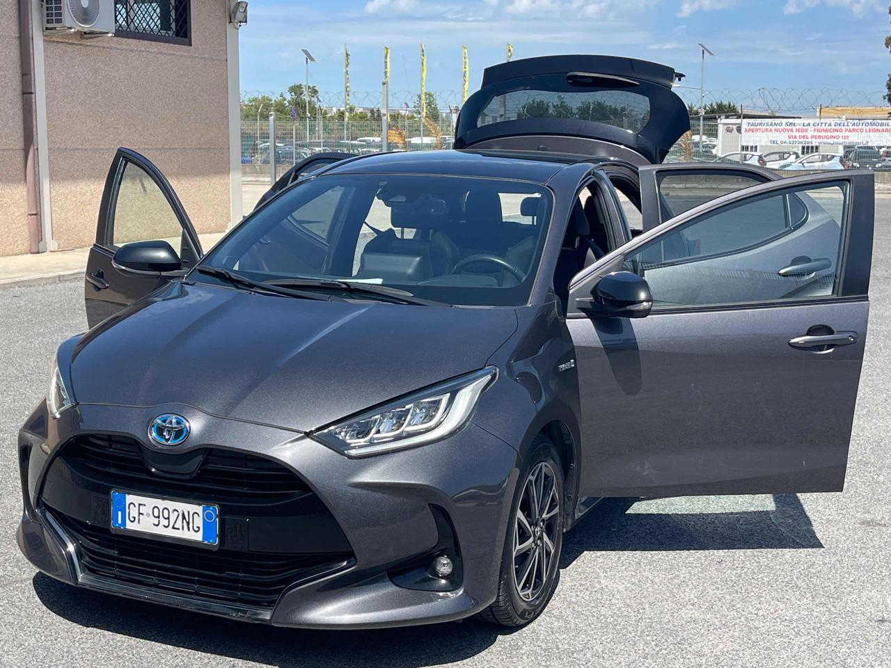TOYOTA Yaris 1.5 Hybrid 5 porte Automatica Lounge Euro 6D - 27