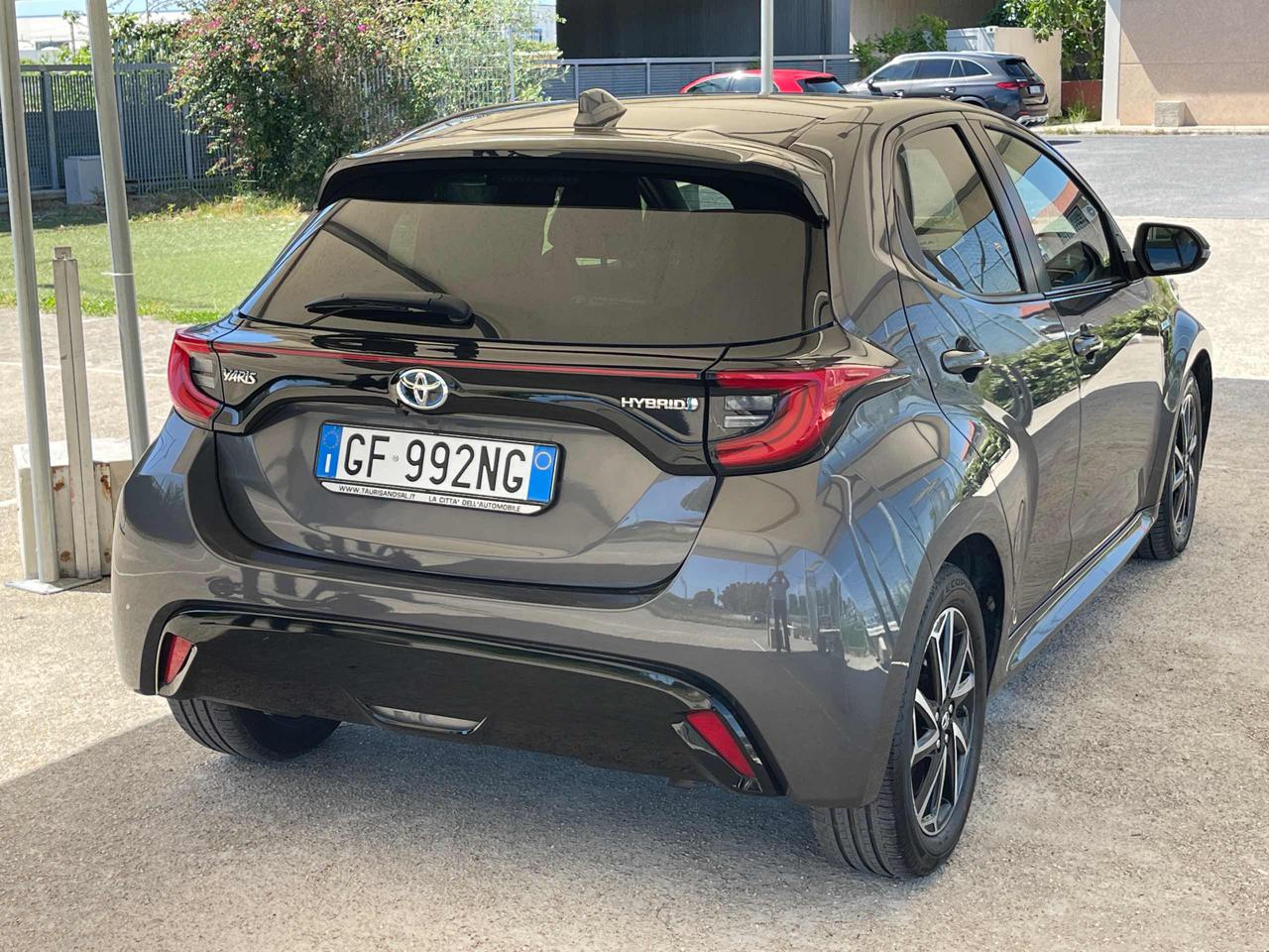 TOYOTA Yaris 1.5 Hybrid 5 porte Automatica Lounge Euro 6D - 44