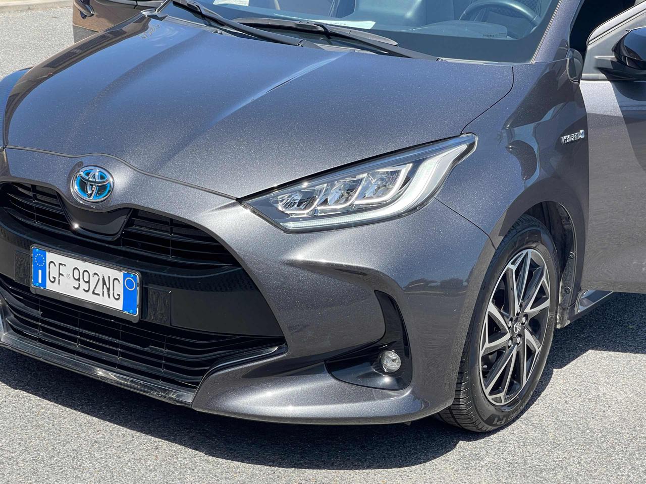 TOYOTA Yaris 1.5 Hybrid 5 porte Automatica Lounge Euro 6D - 25